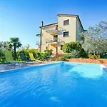 Nettes In Valica Mit Grossem Garten By Interhome Apartament *